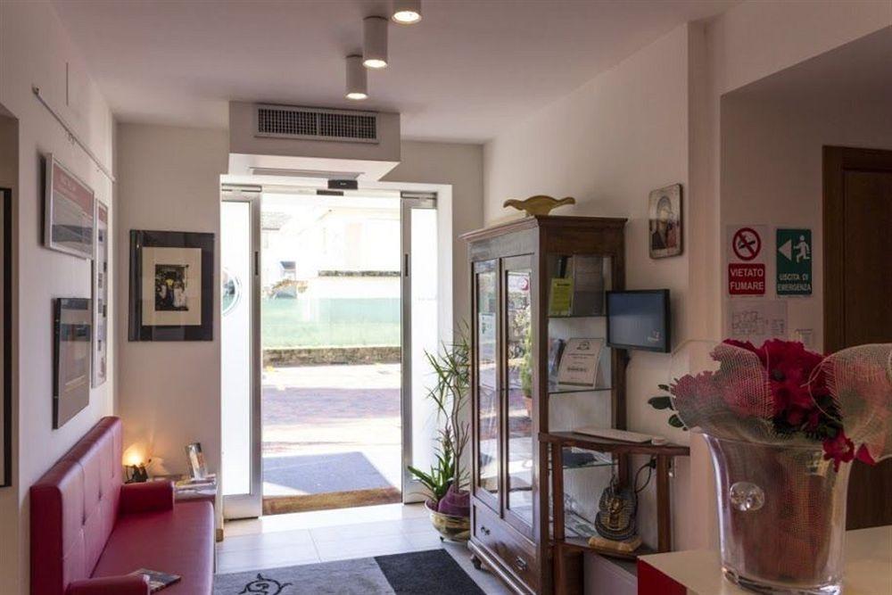 Hotel Mezzaluna Treviso Exterior photo